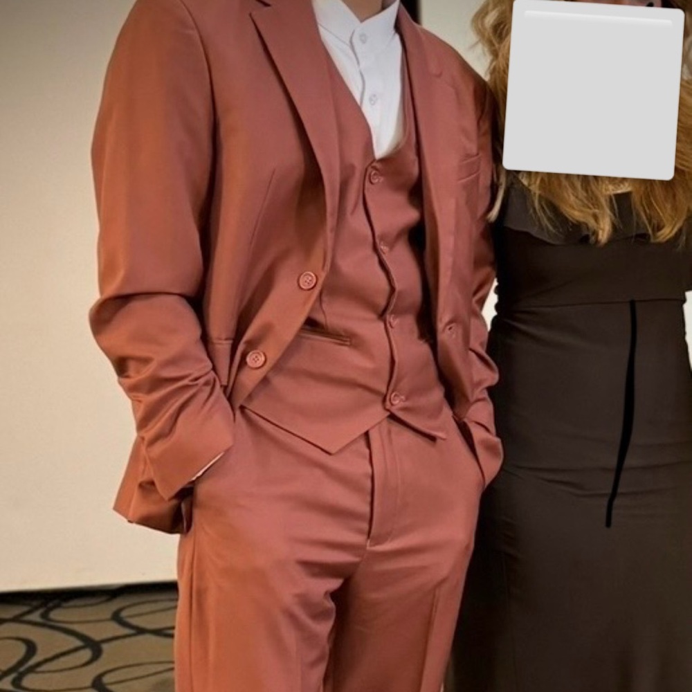 Men’s stylish Rust suit